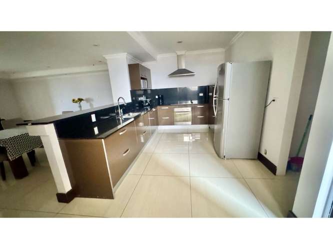 Alquiler | Torres del Lago | 2 Habitaciones Full Amoblado + 2 Parqueos - Imagen 8