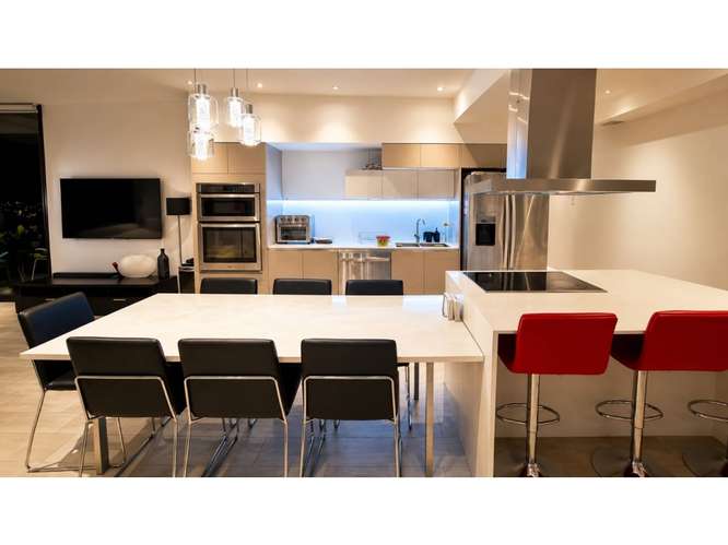 Alquiler apartamento amoblado - Imagen 4