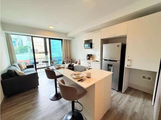Renta de apartamento Cosmopolitan Tower - Imagen 2
