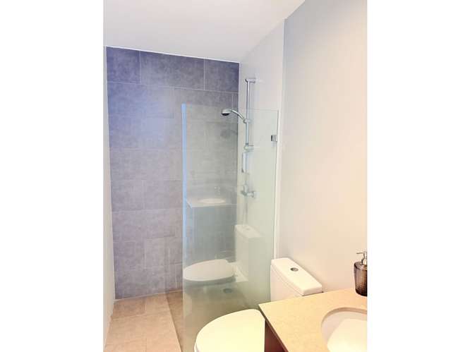 Renta de apartamento con vista Torre Rohrmoser - Imagen 11