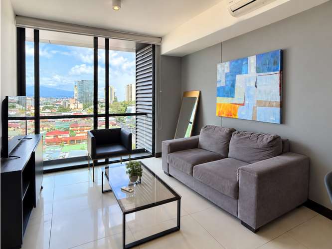 Renta de apartamento con vista Torre Rohrmoser