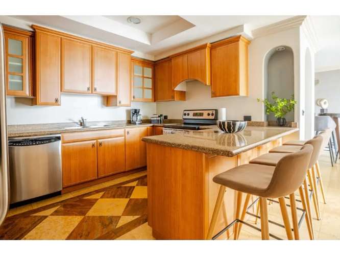 Apartamento amueblado a pasos de Avenida Escazú - Imagen 7