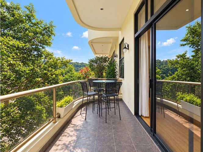 Apartamento amueblado con excelente ubicación, Escazú. - Imagen 3