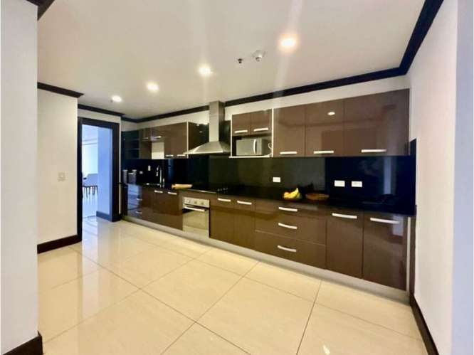 Elegante apartamento de 3 habitaciones, La Sabana (sin muebles) - Imagen 3