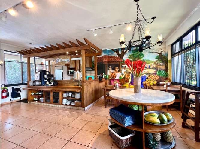 Apartamento a pasos de La Sabana amueblado - Imagen 14