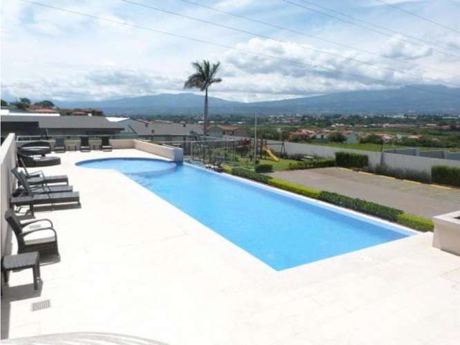Moderna casa en condominio familiar, Escazú para inversión - Imagen 17