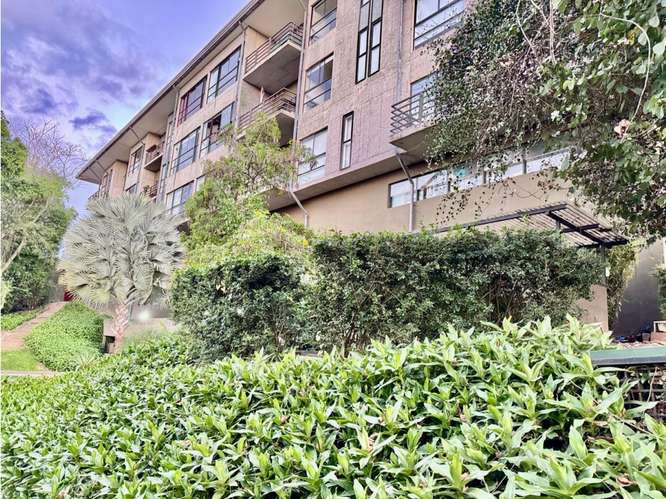 Alquiler con patio privado y línea blanca en Brasil de Santa Ana - Imagen 8