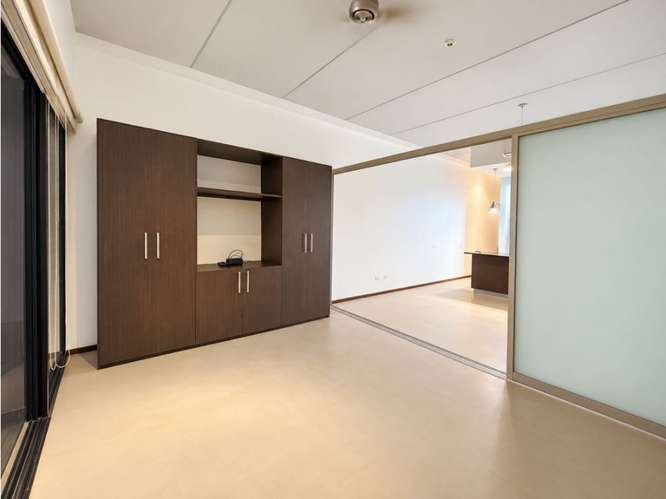 Alquiler con patio privado y línea blanca en Brasil de Santa Ana - Imagen 7