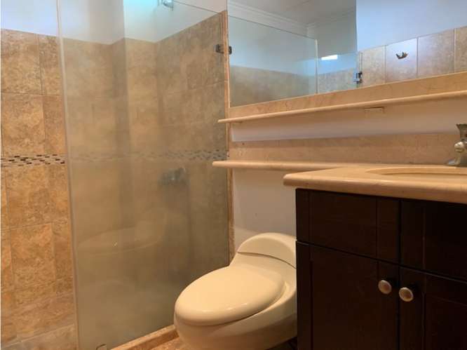 Bello Apartamento Amueblado en Guachipelin - Imagen 16
