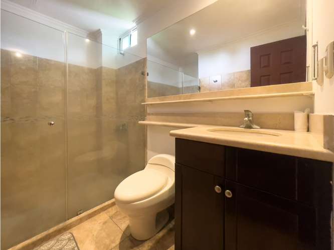 Bello Apartamento Amueblado en Guachipelin - Imagen 12