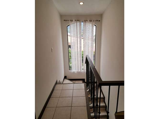 ALQUILER DE APARTAMENTO SEMIAMUEBLADO, SAN JOSÉ, ESCAZÚ,CONDO IBIZA - Imagen 2
