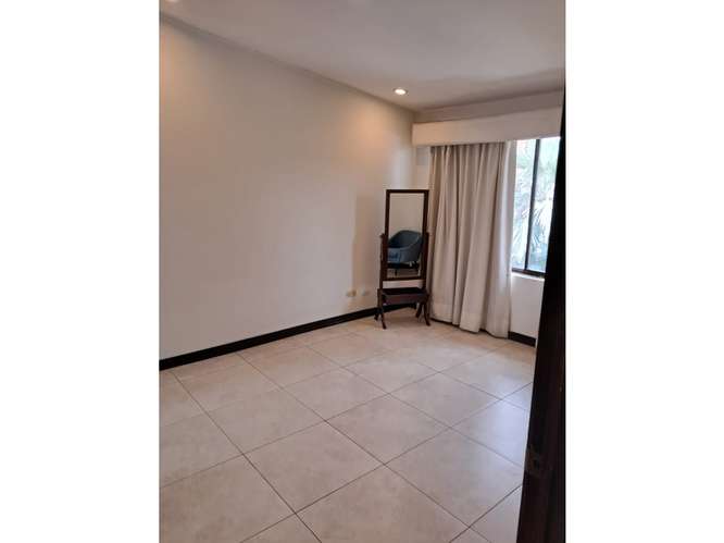 ALQUILER DE APARTAMENTO SEMIAMUEBLADO, SAN JOSÉ, ESCAZÚ,CONDO IBIZA - Imagen 9