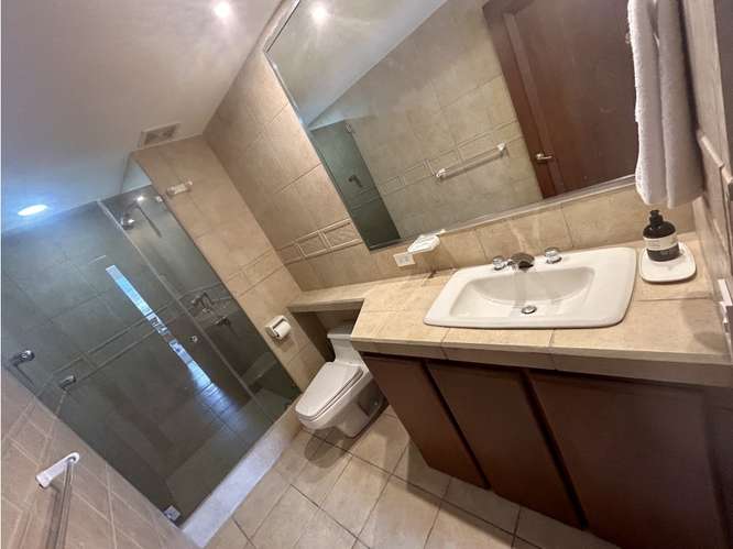 ALQUILER DE PENTHOUSE AMOBLADO, SAN JOSE, SABANA - Imagen 6