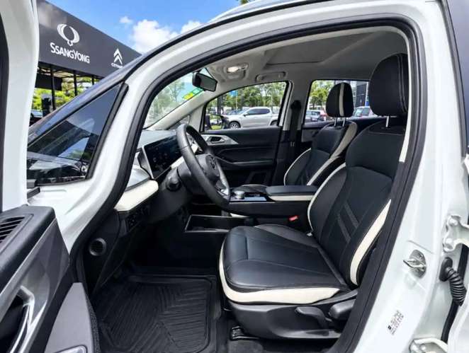Geely GEOMETRY E 2025 - Imagen 3