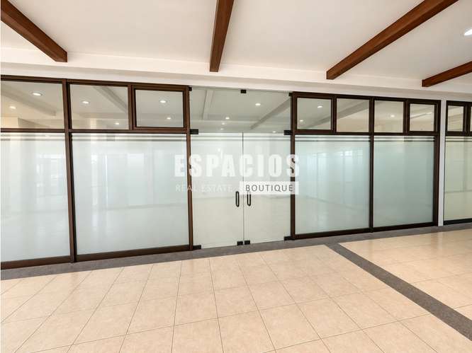 ALQUILER DE LOCAL COMERCIAL EN ROHRMOSER - Imagen 13