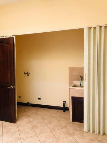 Alquiler para residencia u oficina en Trejos