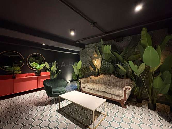 Alquiler de Apartamento AMUEBLADO en Secret Sabana-Estilo Studio, Mata Redonda, San José.  