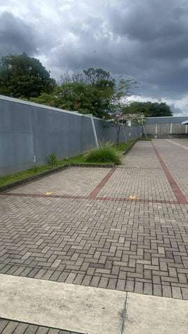 Venta de Apartamento en Flores-San Joaquín. 
