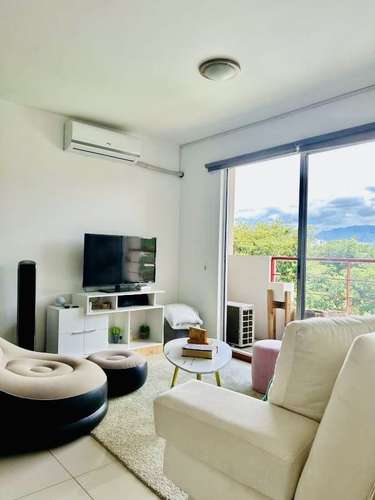 Apto Torre | 2 Dormitorios | Balcón | A/C | Vista a las montañas | Piscina | Gimnasio