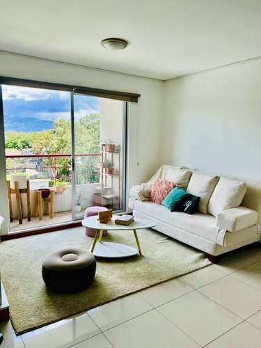 Apto Torre | 2 Dormitorios | Balcón | A/C | Vista a las montañas | Piscina | Gimnasio