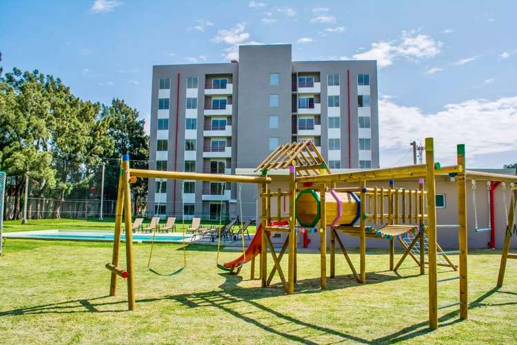 Apto Torre | 2 Dormitorios | Balcón | A/C | Vista a las montañas | Piscina | Gimnasio