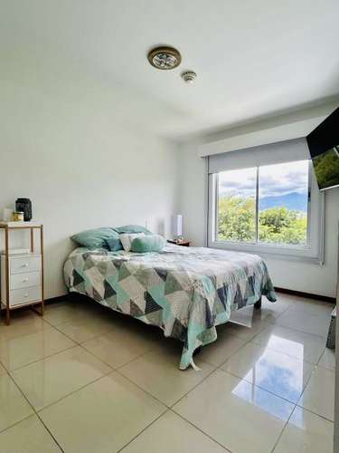 Apto Torre | 2 Dormitorios | Balcón | A/C | Vista a las montañas | Piscina | Gimnasio