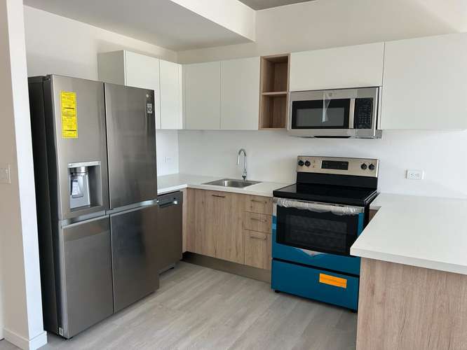 Alquiler de apartamento de 2 habitaciones – Torre, Sabana Oeste | Piso 11