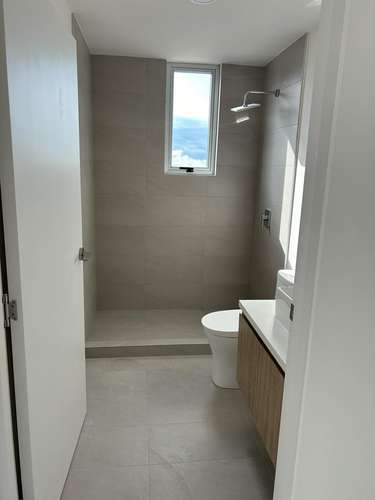 Alquiler de apartamento de 2 habitaciones – Torre, Sabana Oeste | Piso 11