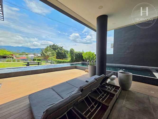 Se Vende Casa de 3 Niveles en Condominio NAIA Guachipelín 3 Habitaciones NJA1453JB-V - Imagen 17