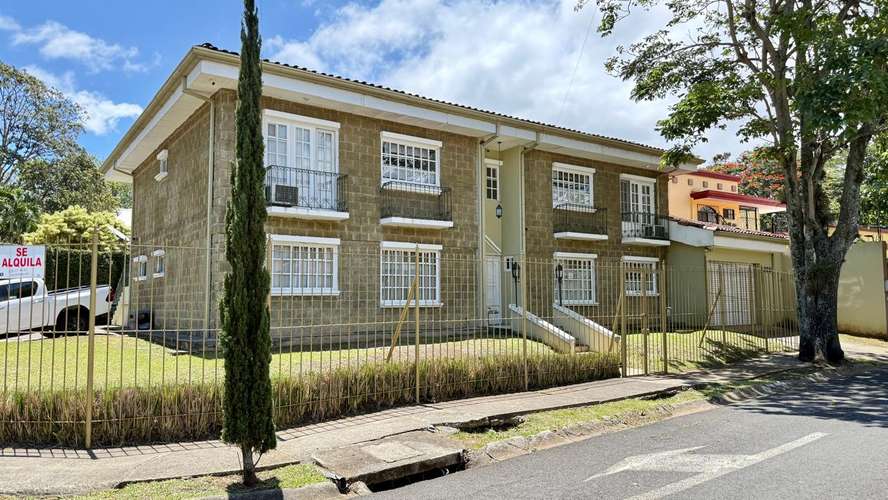 Casa en Alquiler Heredia Belén Cariari - 3 habitaciones incluye linea blanca- excelente ubicacion