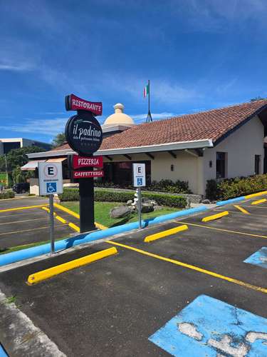 Se vende Cadena de Restaurantes Italianos Il Padrino