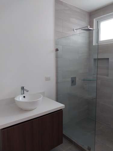 SE RENTA CASA EN CONDOMINIO CON PISICINA Y GIMNASIO- SAN ANTONIO DE ESCAZÚ - Imagen 20