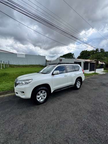 TOYOTA PRADO MODELO 2021  - Imagen 4