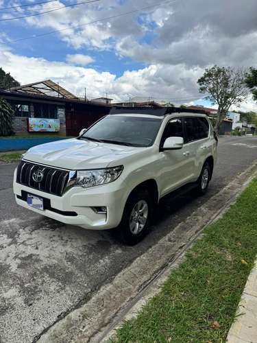 TOYOTA PRADO MODELO 2021  - Imagen 1