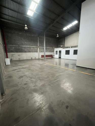 Alquiler Ofi Bodega Comercial Uruca 415m2 Seguridad 24/7