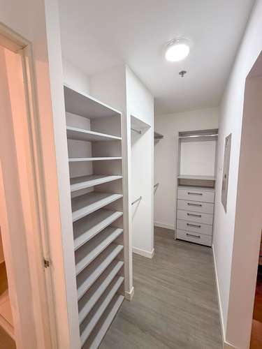 Escazu Village! Apartamento amueblado de 2 habitaciones / balcón - Imagen 20