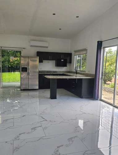 Casa de una planta con jardín en Condominio El Puente, Grecia, Alajuela - Imagen 6