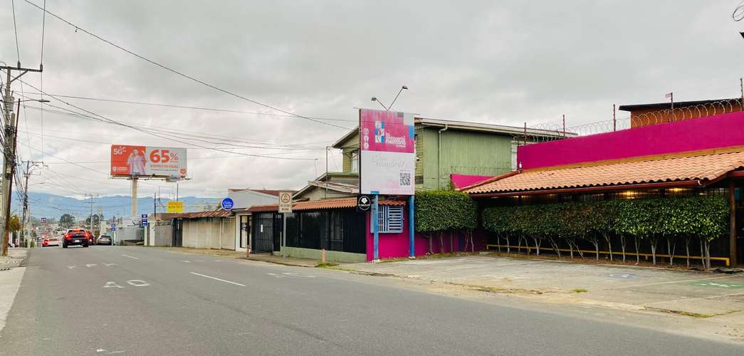 Venta de Edificio Moravia Centro sobre Calle Principal 