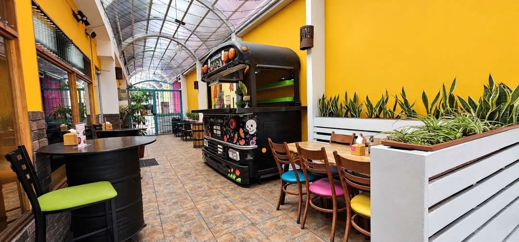 Venta de Edificio Moravia Centro sobre Calle Principal 