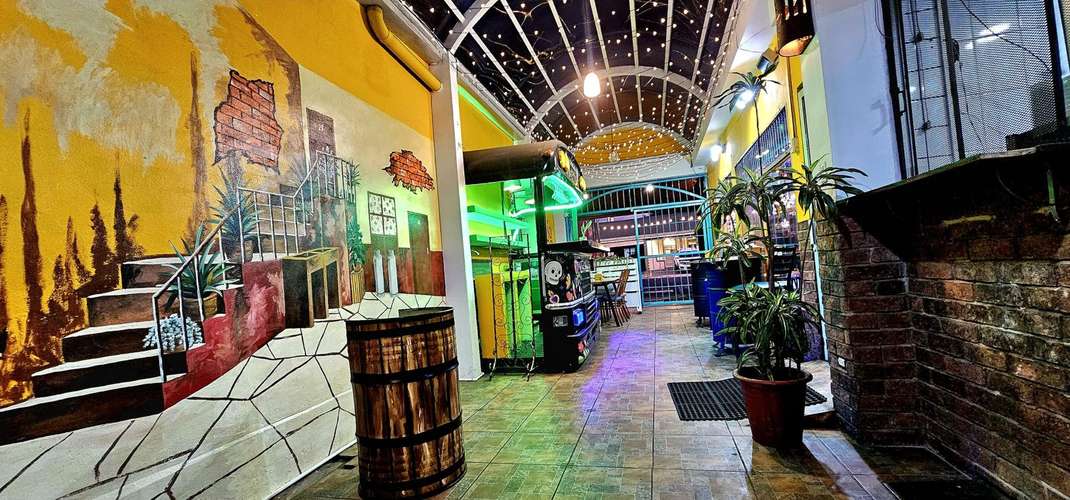 Venta de Edificio Moravia Centro sobre Calle Principal 