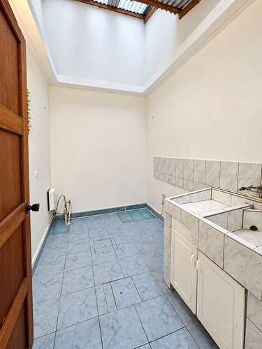 Casa en Condominio por POPS de Curridabat – Ubicación Céntrica y Seguridad 24/7 - Imagen 8
