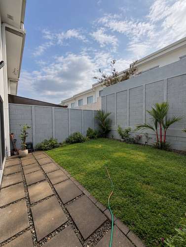SE ALQUILA CASA EN CONDOMINIO NAOS – SAN JOAQUÍN DE HEREDIA
