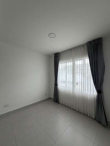 SE ALQUILA CASA EN CONDOMINIO NAOS – SAN JOAQUÍN DE HEREDIA
