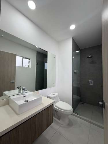 SE ALQUILA CASA EN CONDOMINIO NAOS – SAN JOAQUÍN DE HEREDIA