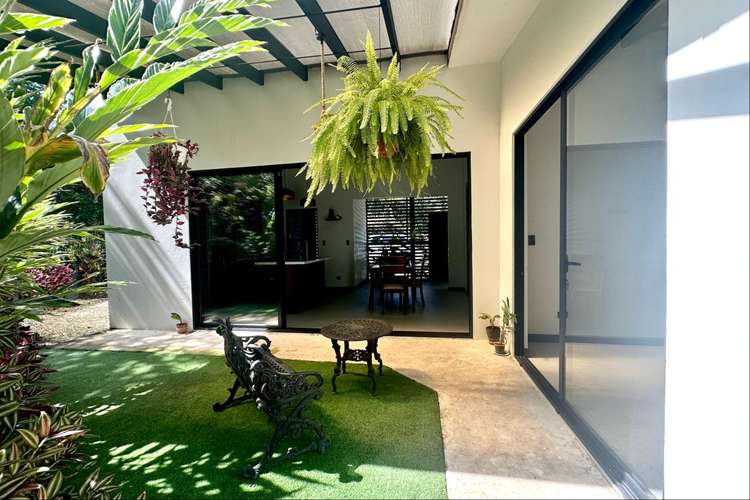 Se vende casa nueva en residencial, Santa Eulalia, Atenas (FAU) - Imagen 9