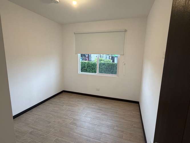 Alquiler de apartamento en Granadilla con dos parqueos - Imagen 4