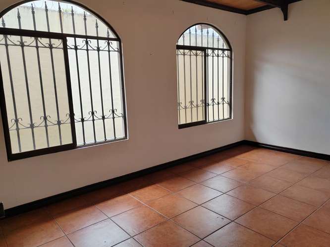 Vendo condominio para Inversión de oportunidad - Imagen 7