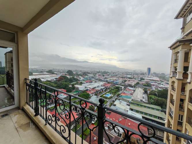 EN ALQUILER APARTAMENTO DE 1 HABITACION EN TORRES DEL LAGO, LA SABANA