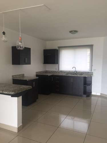 Venta edificio de 2 apartamentos rentados – Residencial Omega, Tres Ríos - Imagen 4