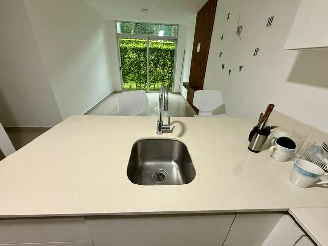  ¡ALQUILA Y DISFRUTA DE UN ESTILO DE VIDA ÚNICO EN CONDOMINIO BAMBÚ RIBERA, TIBÁS!  - Imagen 2